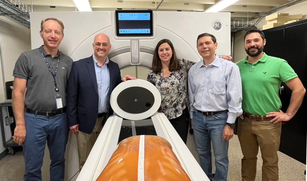A photo with members of the experiment study team